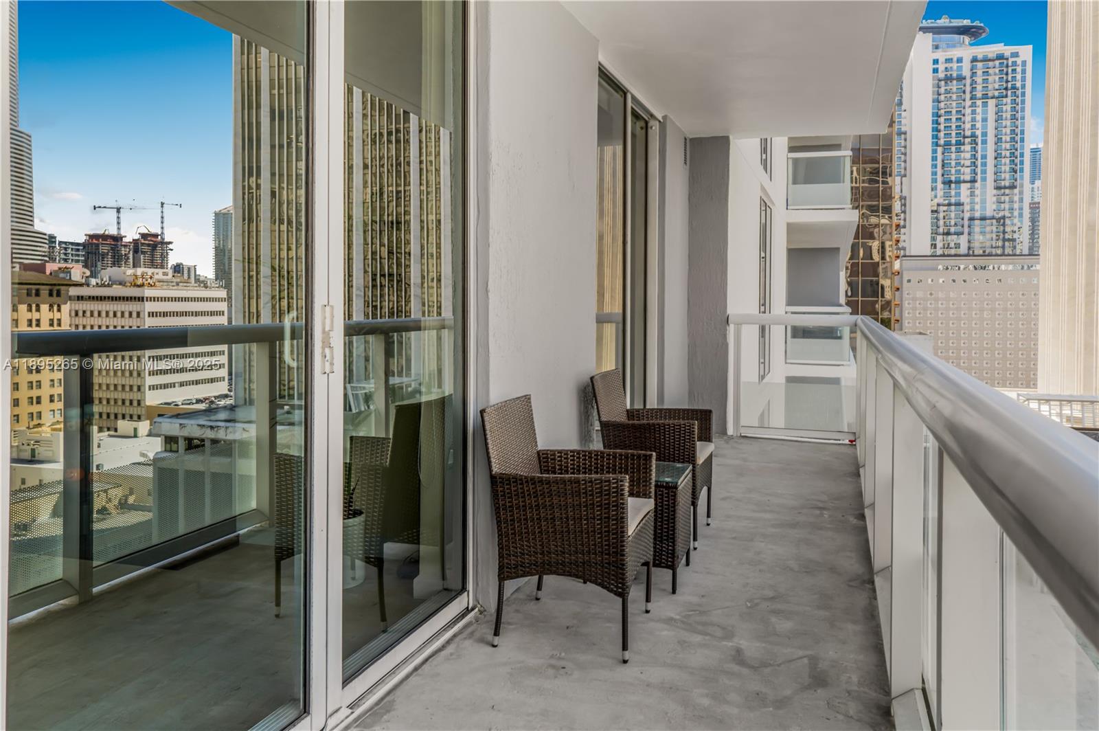 50 Biscayne Blvd # 1505