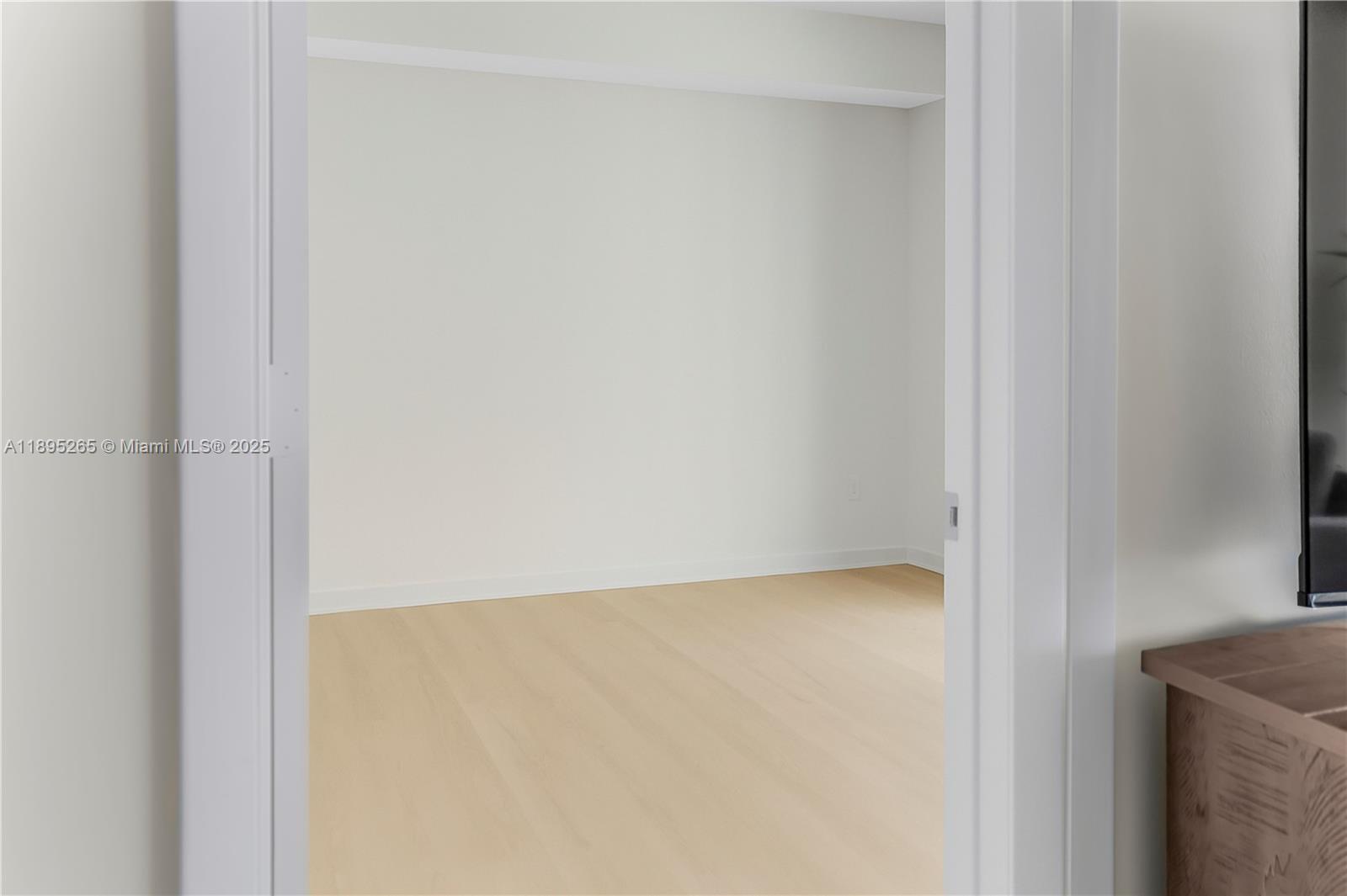 50 Biscayne Blvd # 1505