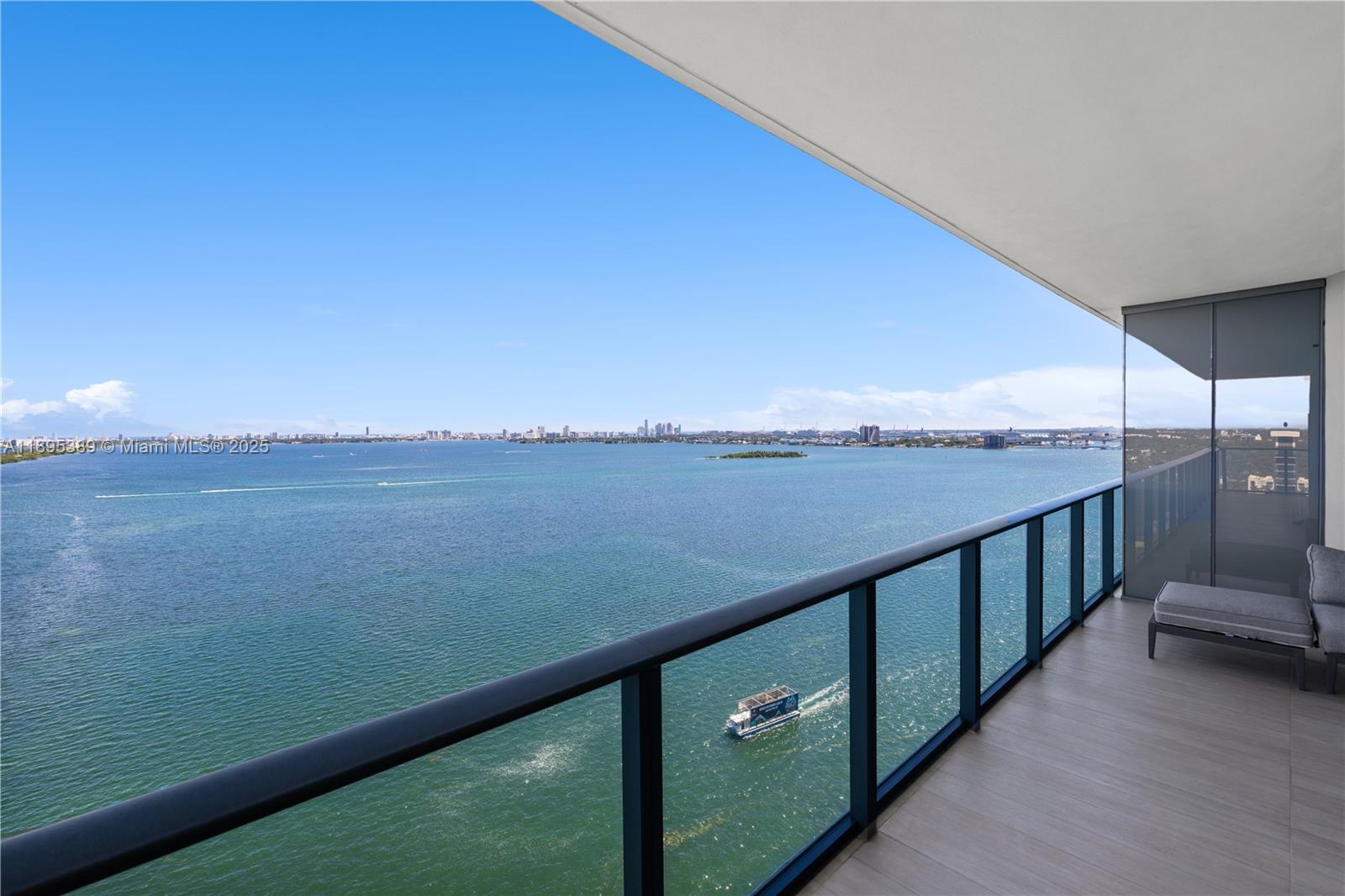 3131 NE 7th Ave # 2206