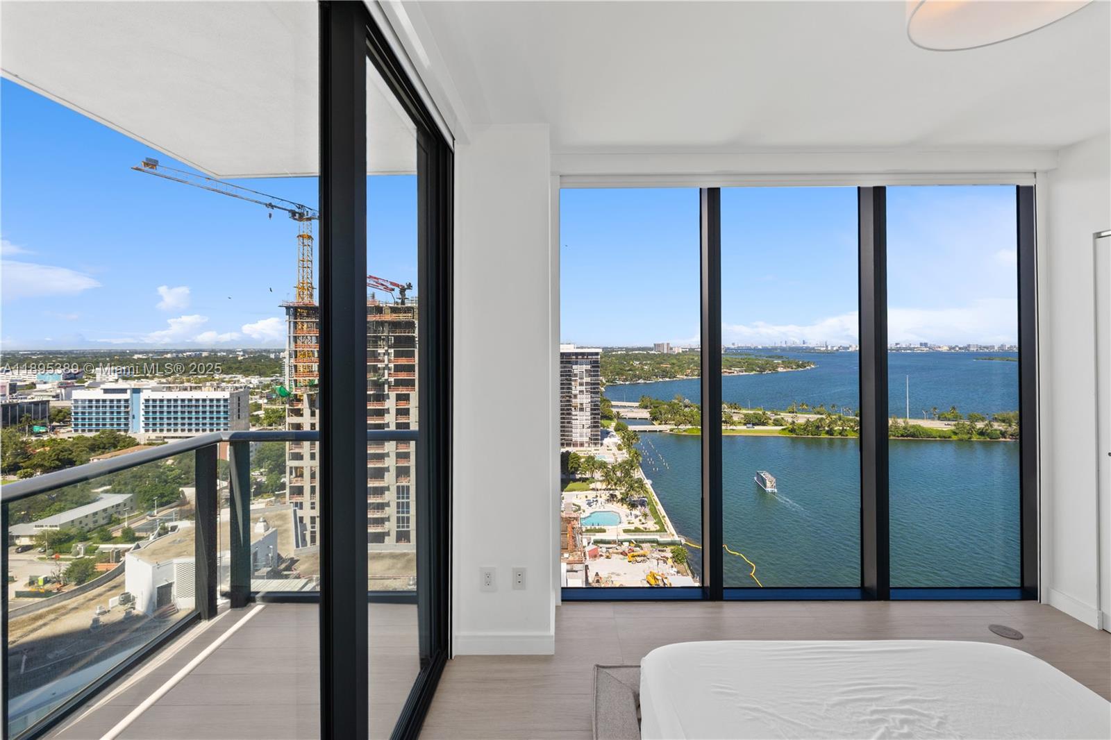 3131 NE 7th Ave # 2206