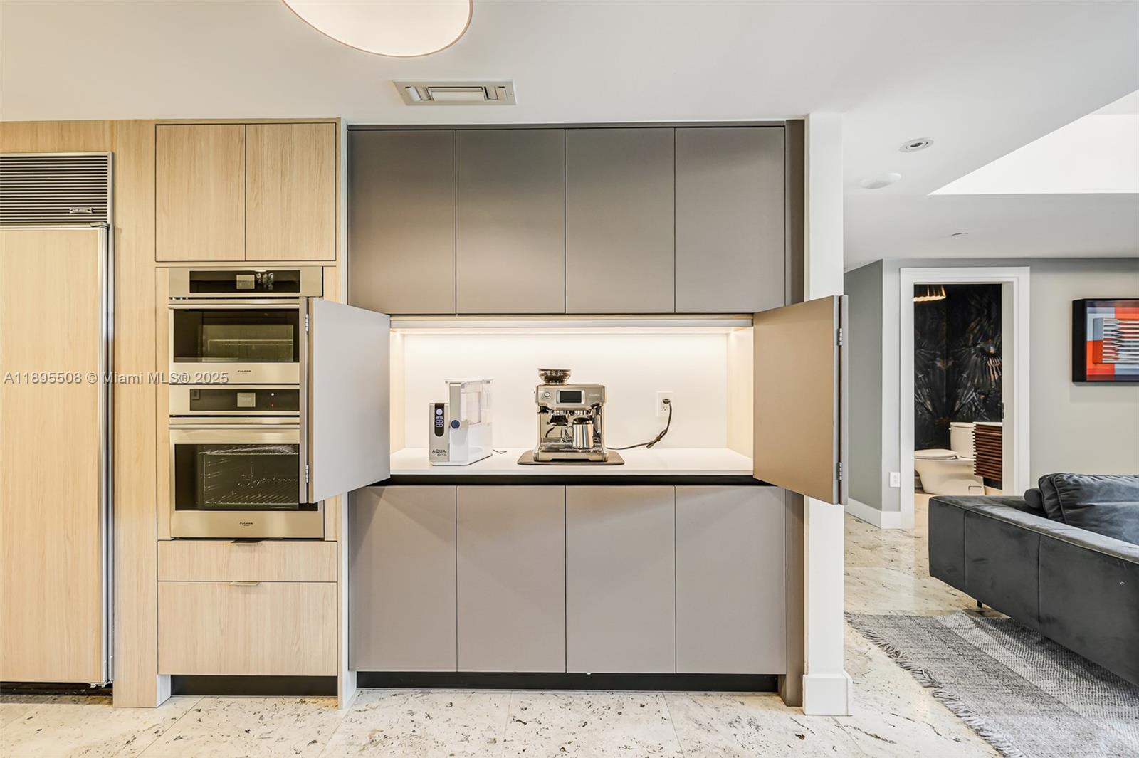 2627 S Bayshore Dr # 504