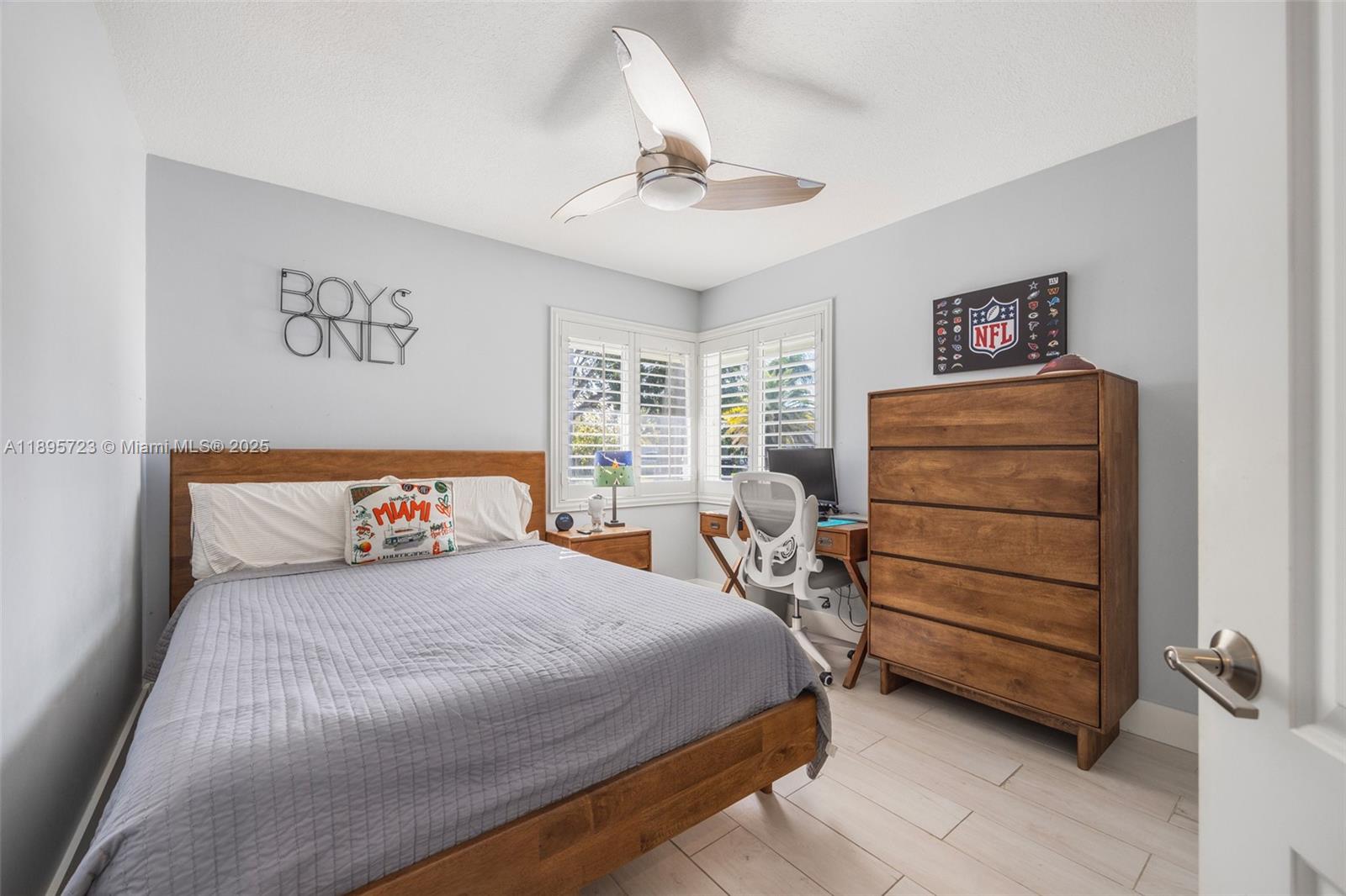 21960 SW 98th Ave, Cutler Bay