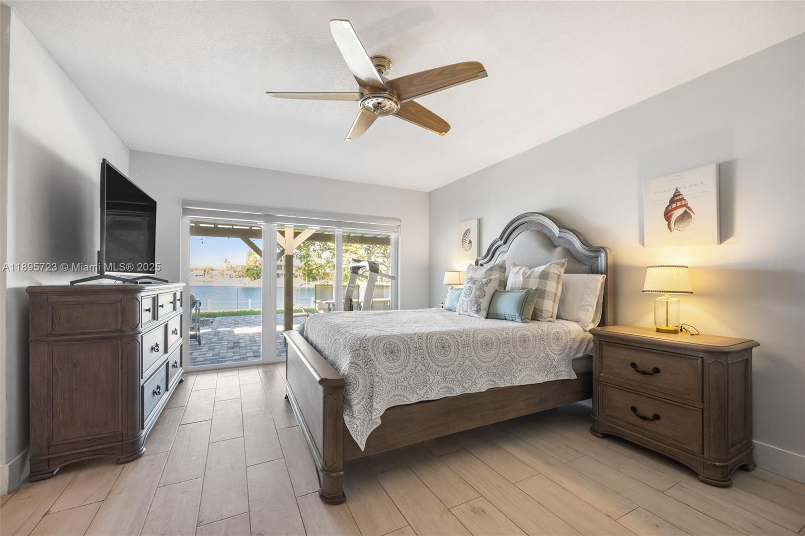 21960 SW 98th Ave, Cutler Bay