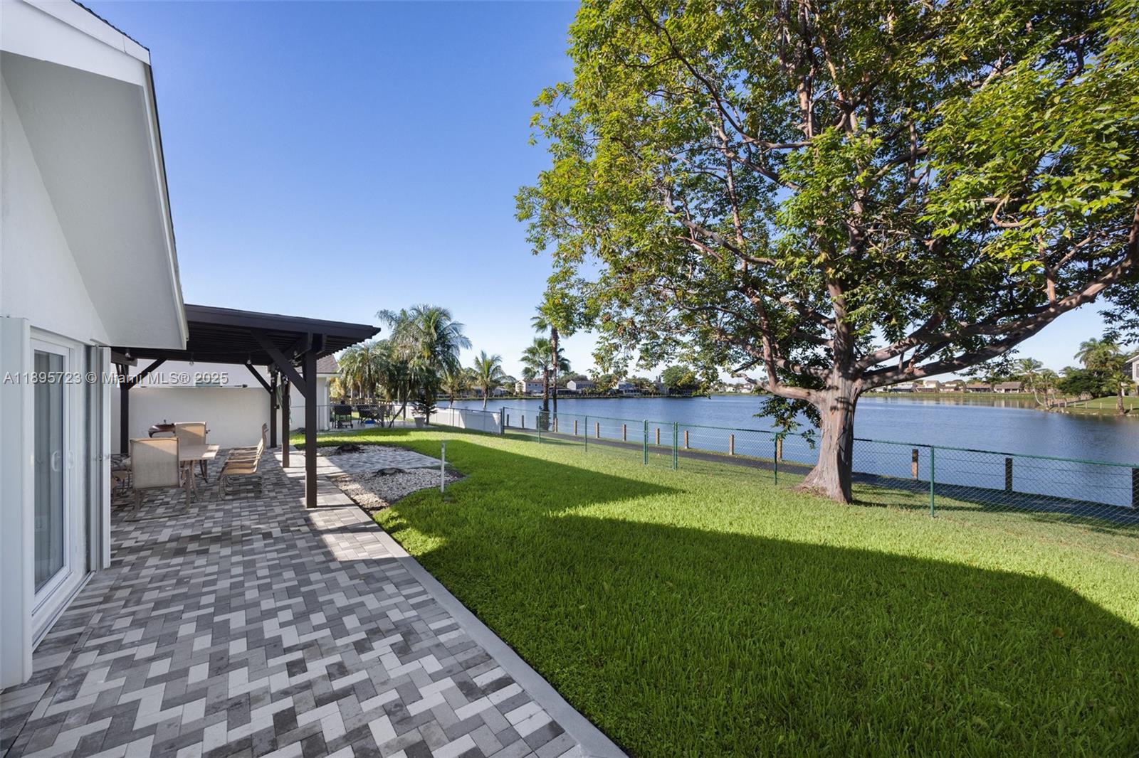 21960 SW 98th Ave, Cutler Bay