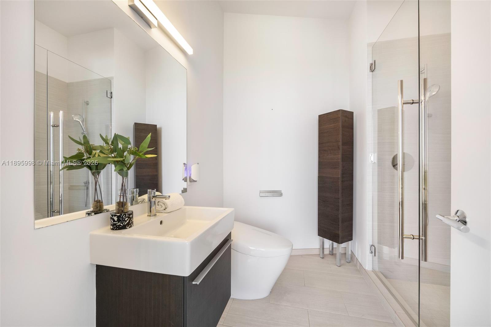 2669 S Bayshore Dr # 804N