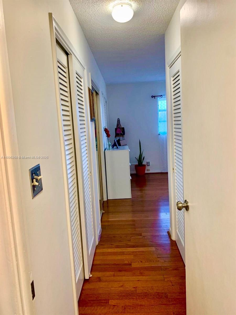 319 NE 14th Ave # 702, Hallandale Beach Unit: 702