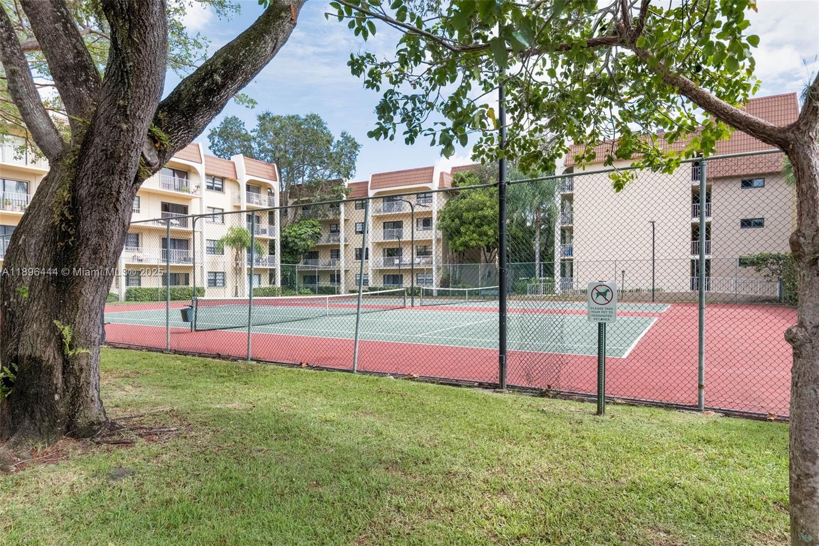 9301 SW 92nd Ave # 304B