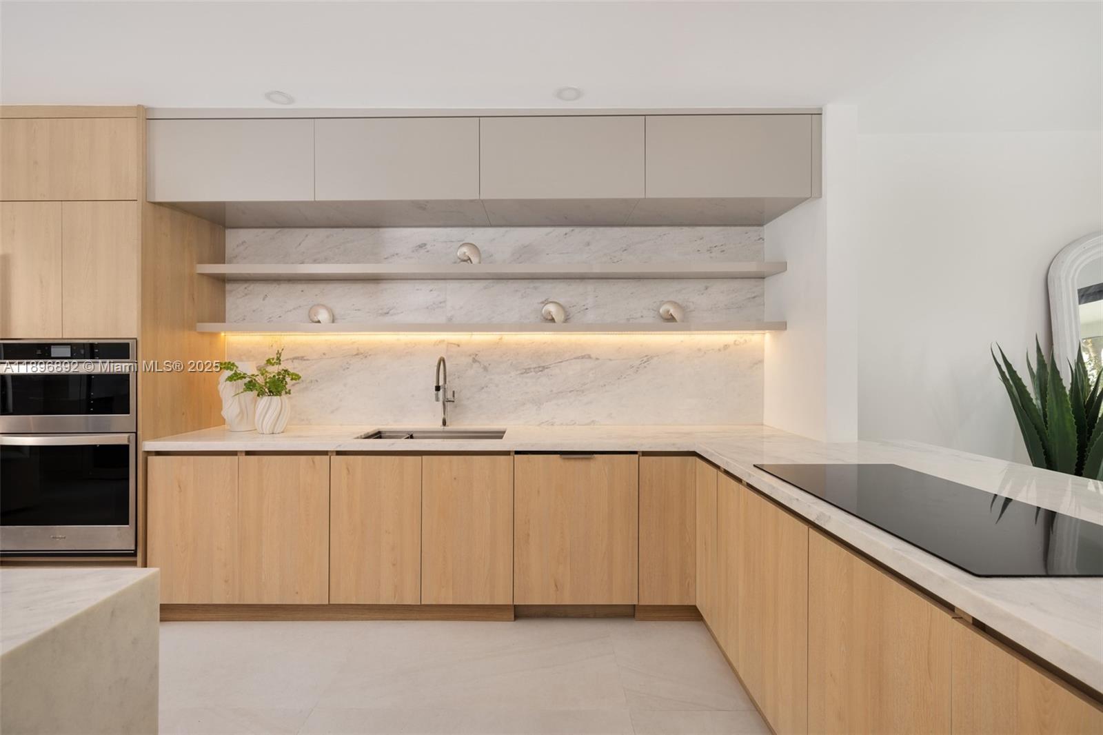 2000 S Bayshore Dr # 4, Coconut Grove Unit: 4