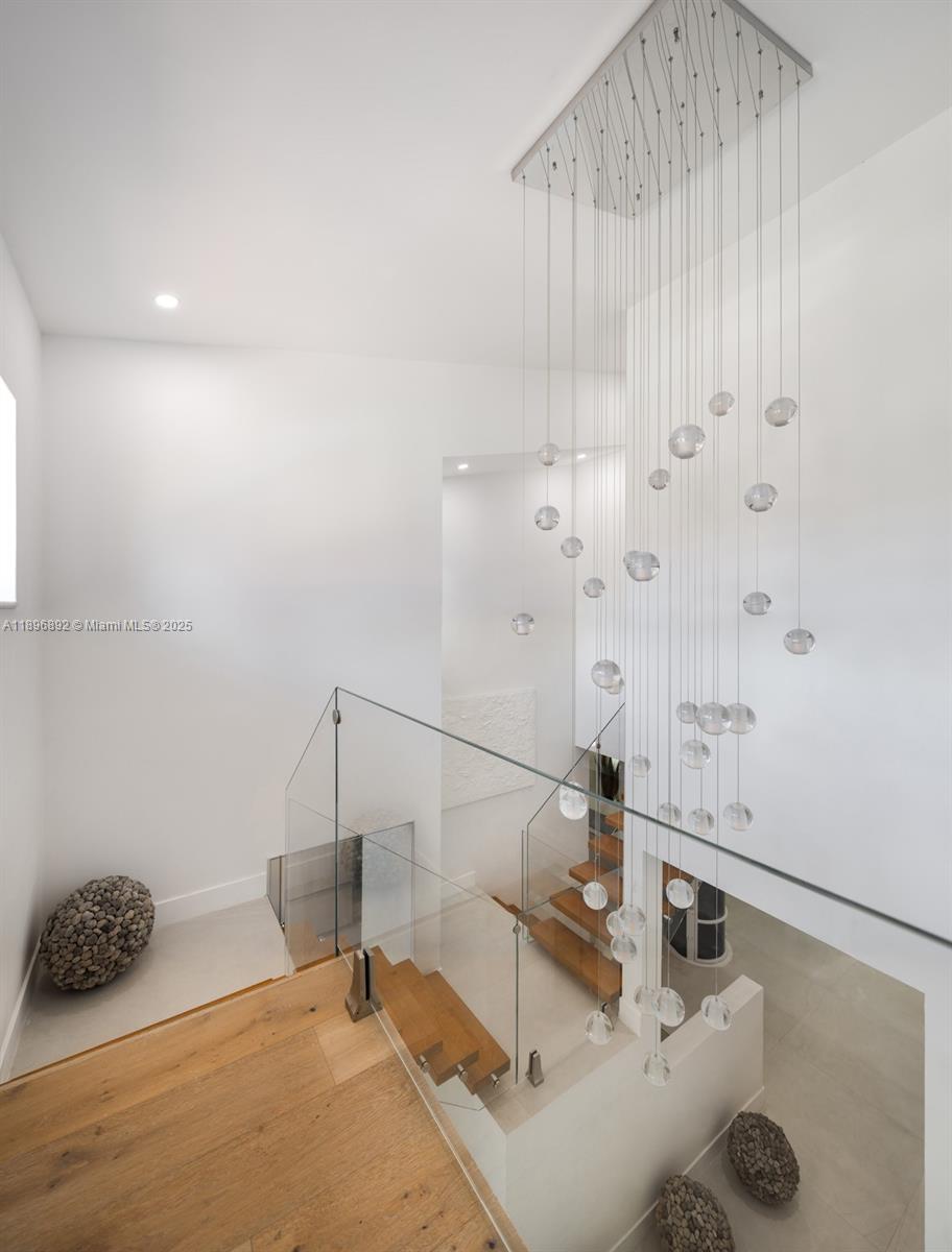 2000 S Bayshore Dr # 4, Coconut Grove Unit: 4