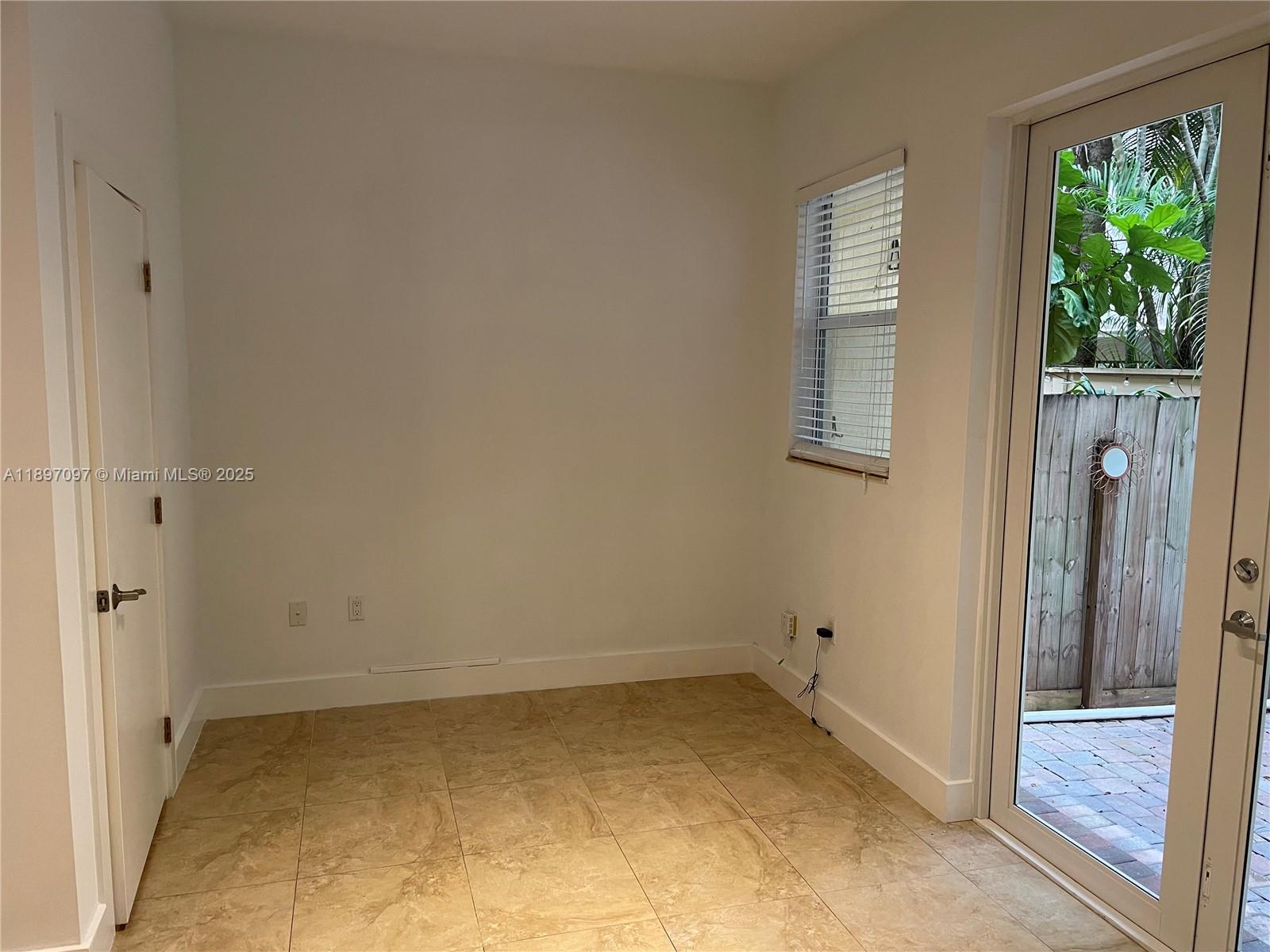 2845 Coconut Ave # 1