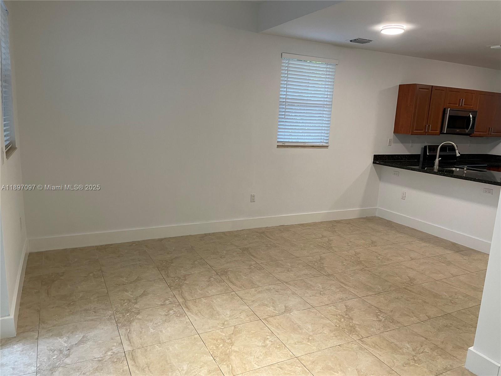 2845 Coconut Ave # 1