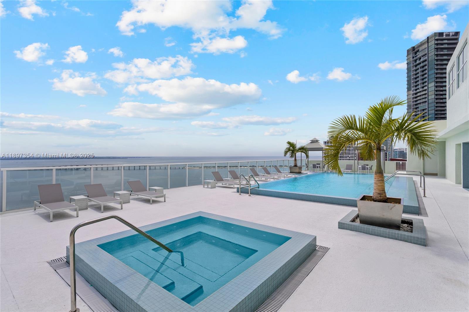 218 SE 14th St # 2105, Miami Unit: 2105