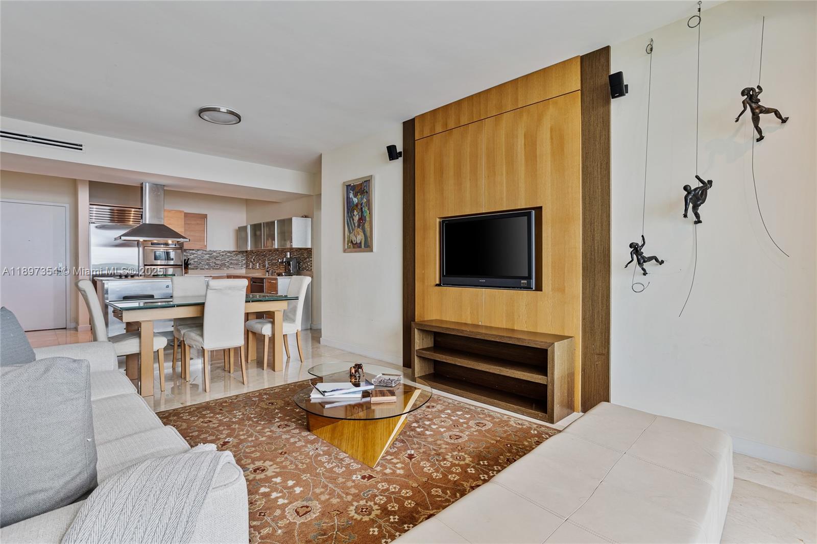 218 SE 14th St # 2105, Miami Unit: 2105