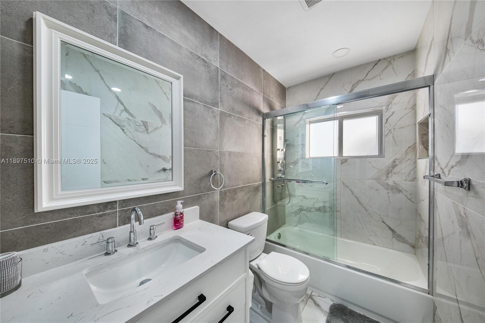 2441 Alcazar Dr, Miramar