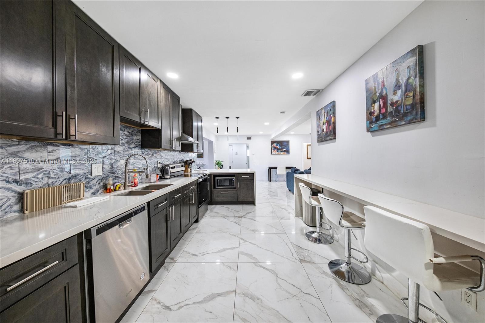 2441 Alcazar Dr, Miramar