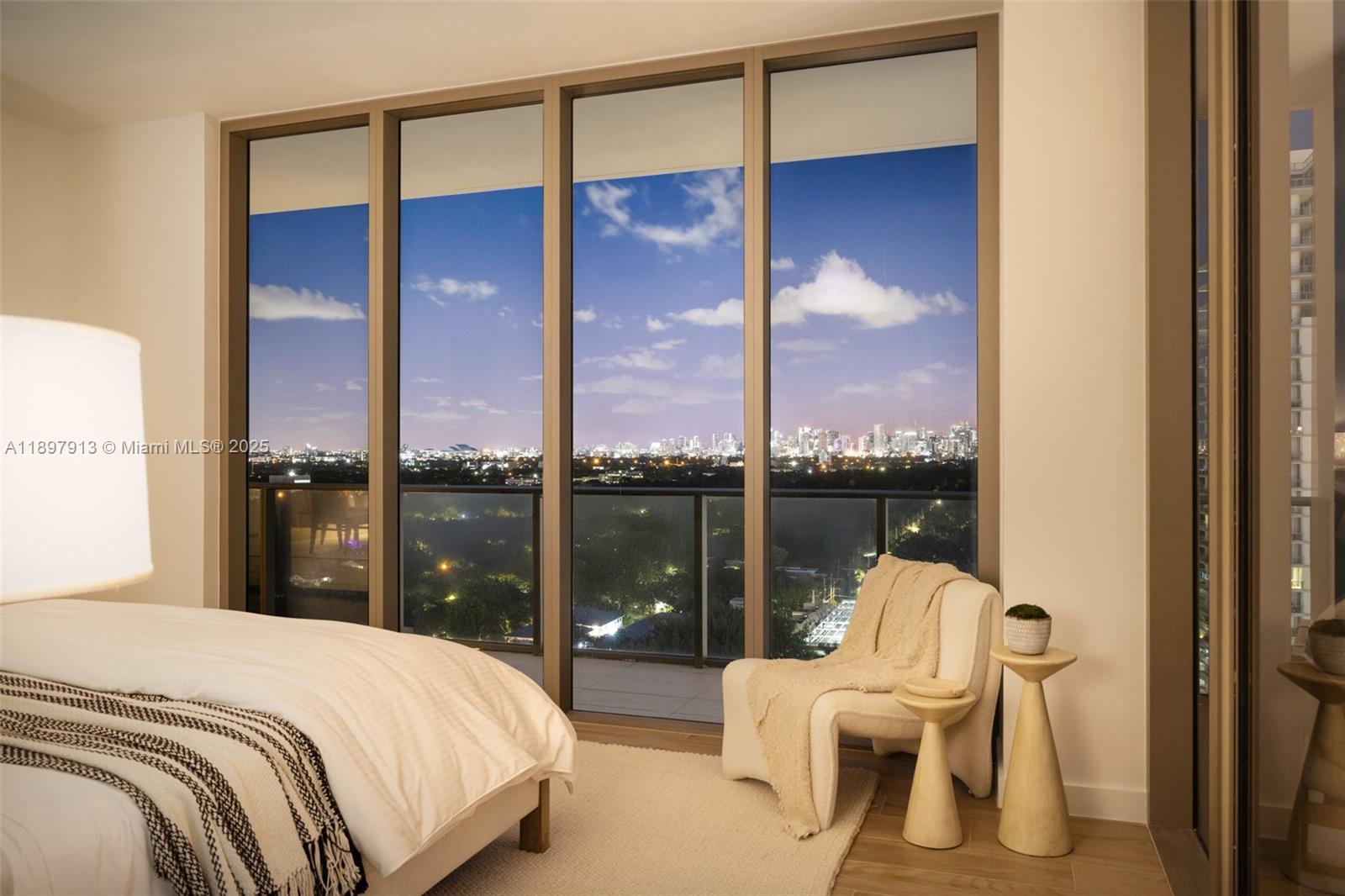 2678 Tigertail Ave # 1706, Coconut Grove Unit: 1706