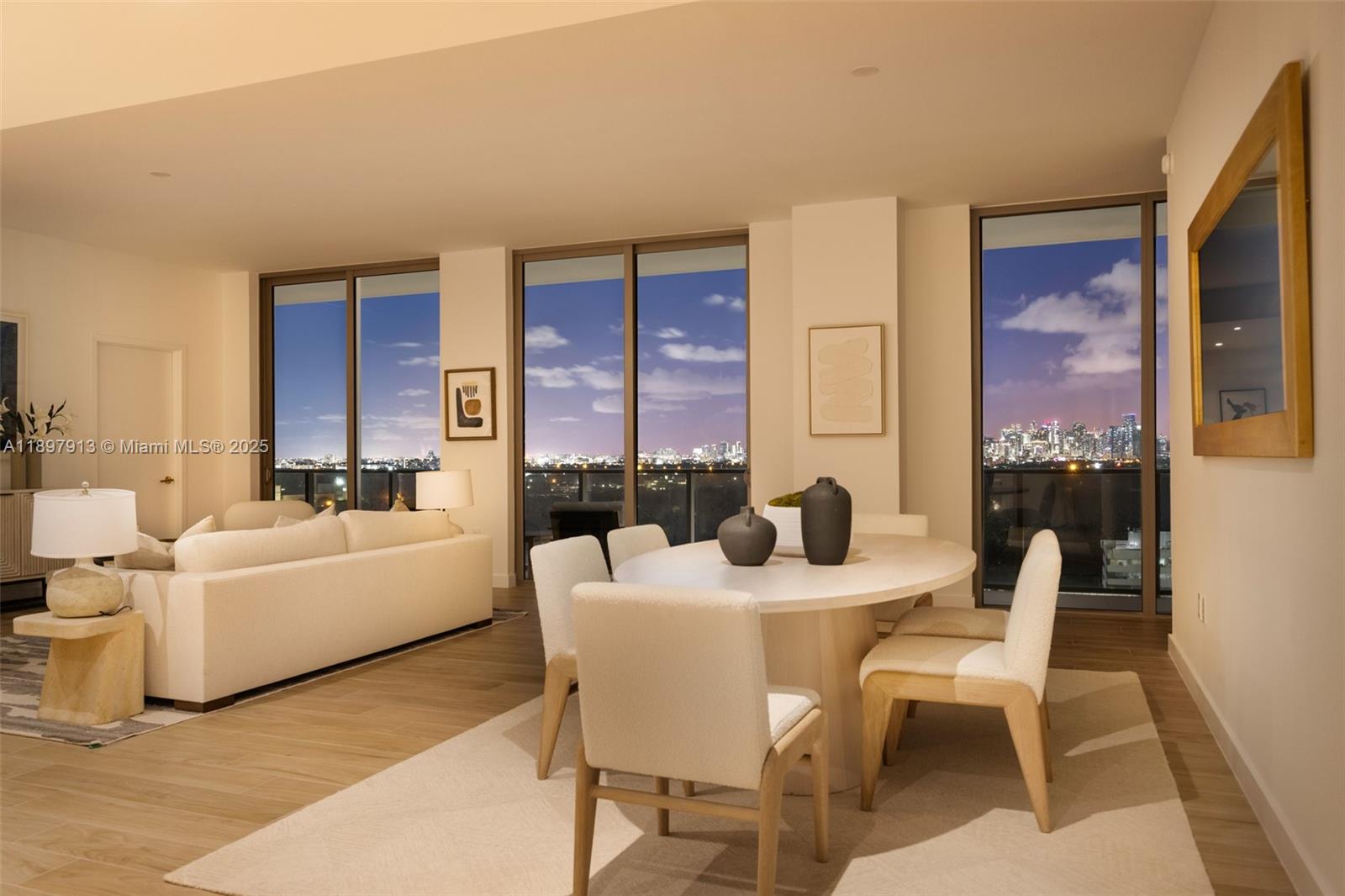 2678 Tigertail Ave # 1706, Coconut Grove Unit: 1706