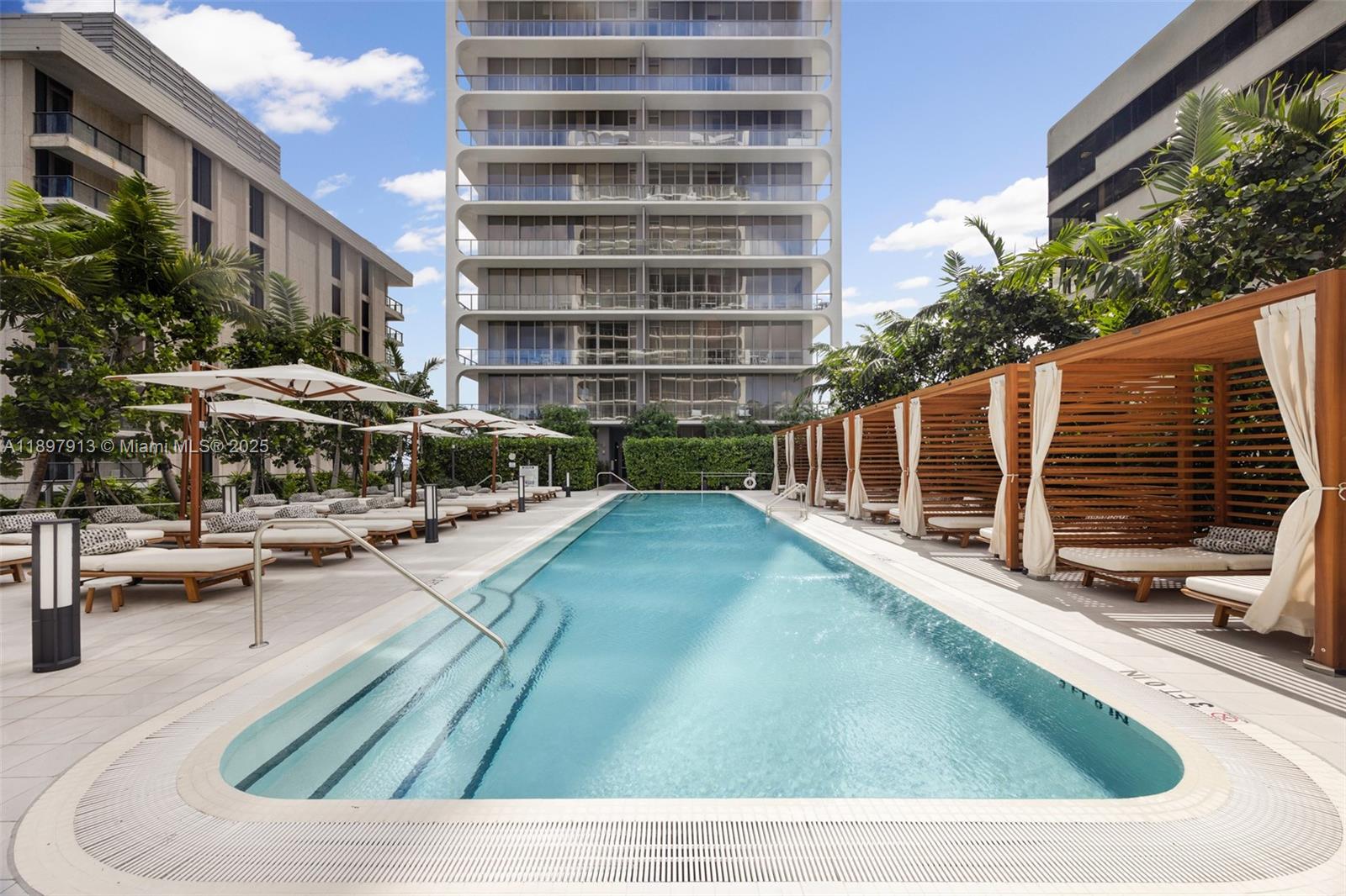 2678 Tigertail Ave # 1706, Coconut Grove Unit: 1706