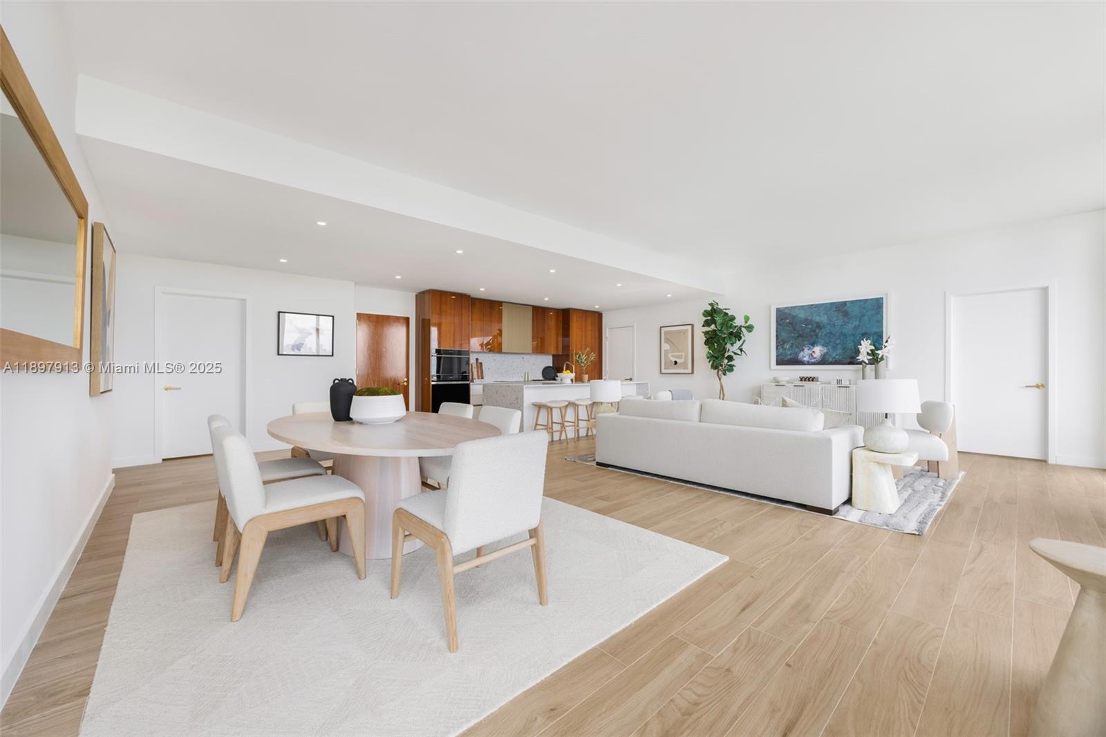 2678 Tigertail Ave # 1706, Coconut Grove Unit: 1706