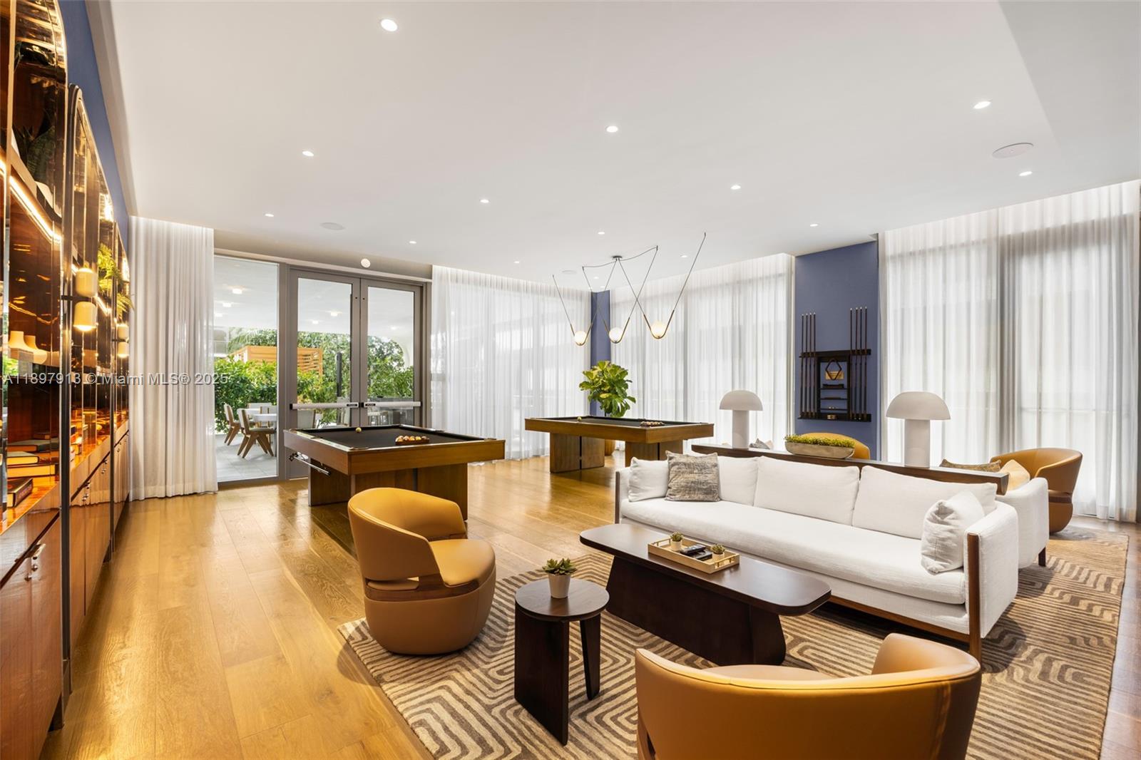 2678 Tigertail Ave # 1706, Coconut Grove Unit: 1706