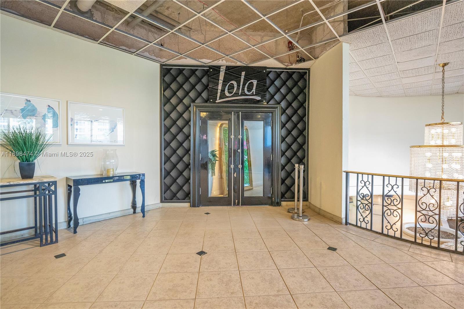 5555 Collins Ave # 8P, Miami Beach Unit: 8P