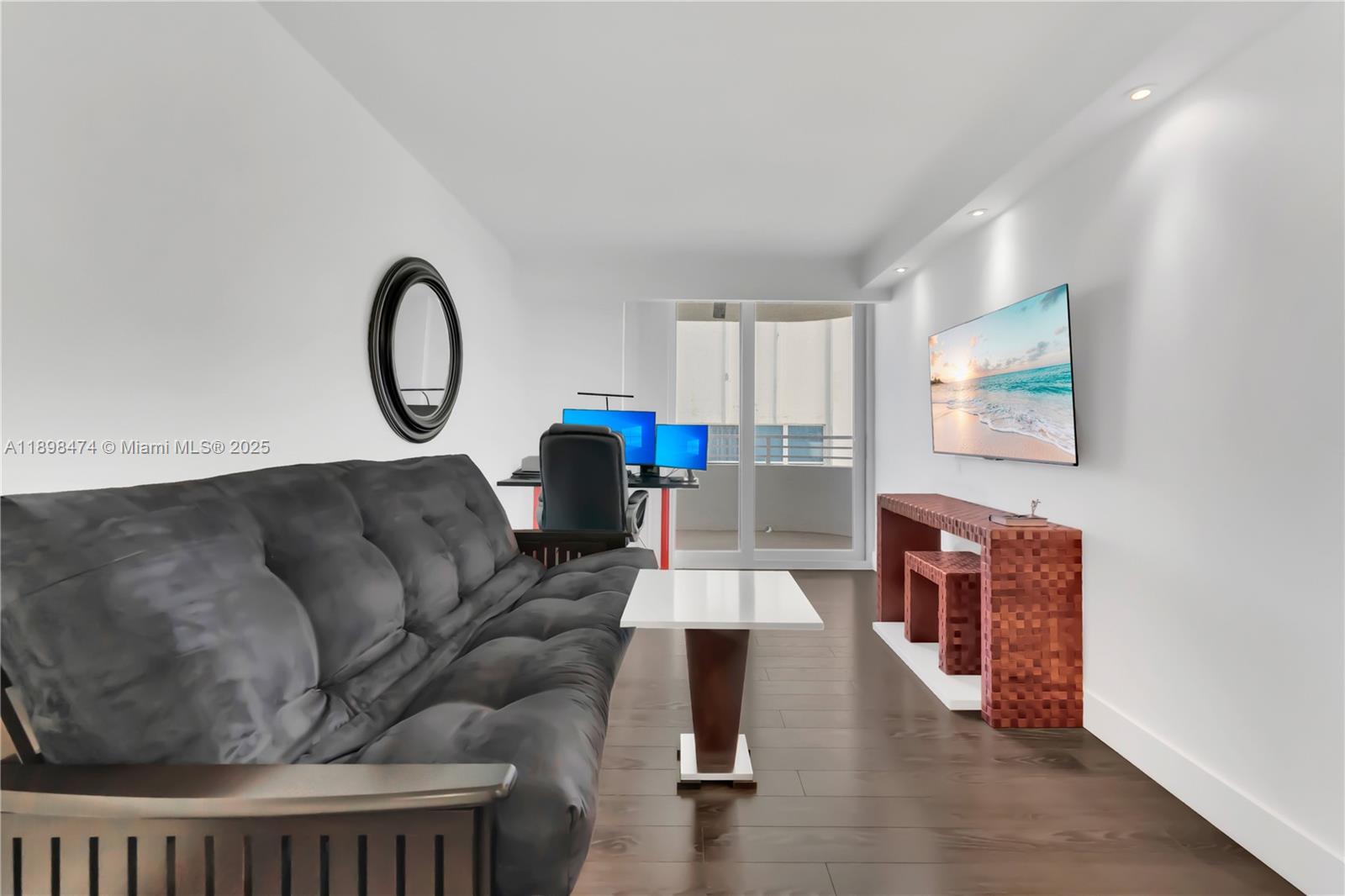 5555 Collins Ave # 8P, Miami Beach Unit: 8P