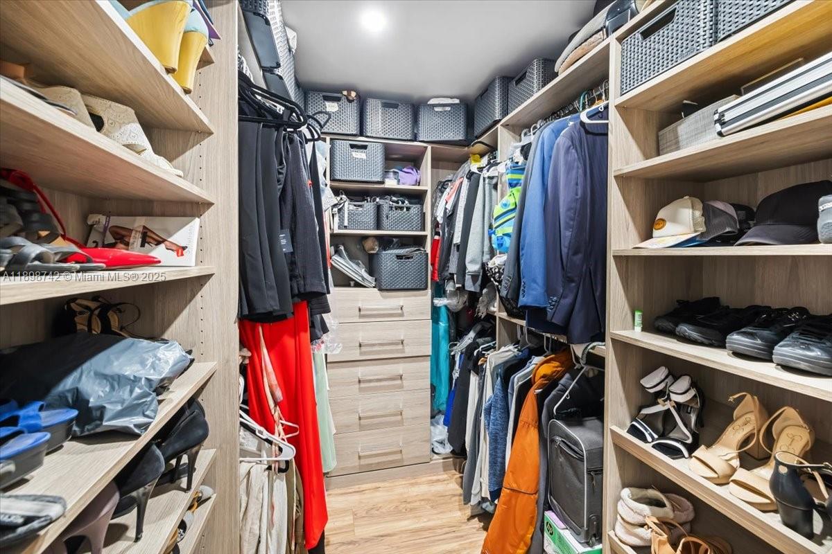 2726 Treasure Cove Cir, Dania Beach