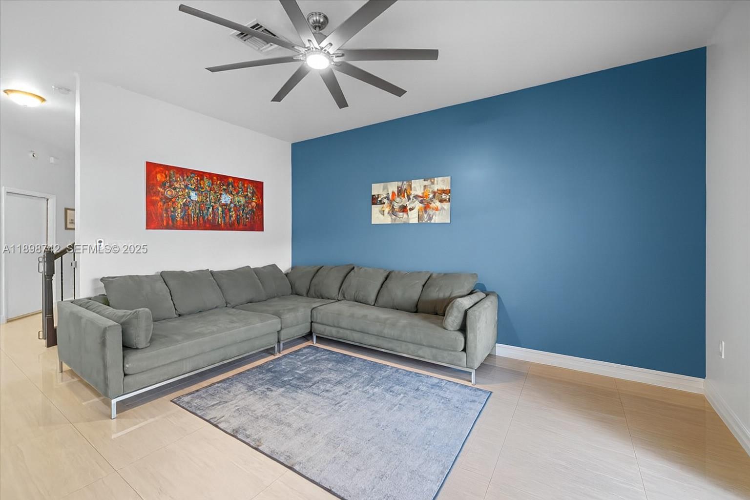 2726 Treasure Cove Cir, Dania Beach