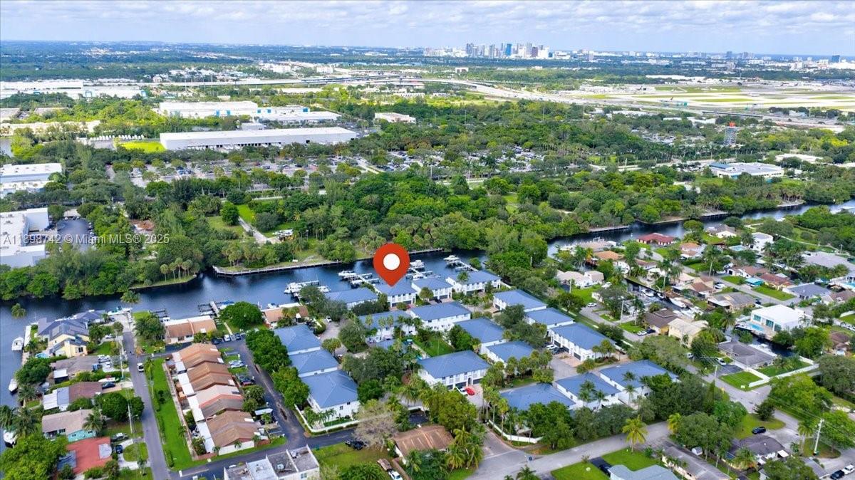 2726 Treasure Cove Cir, Dania Beach