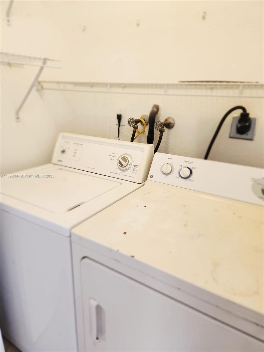 18861 NW 86th Ct # 3903, Hialeah Unit: 3903