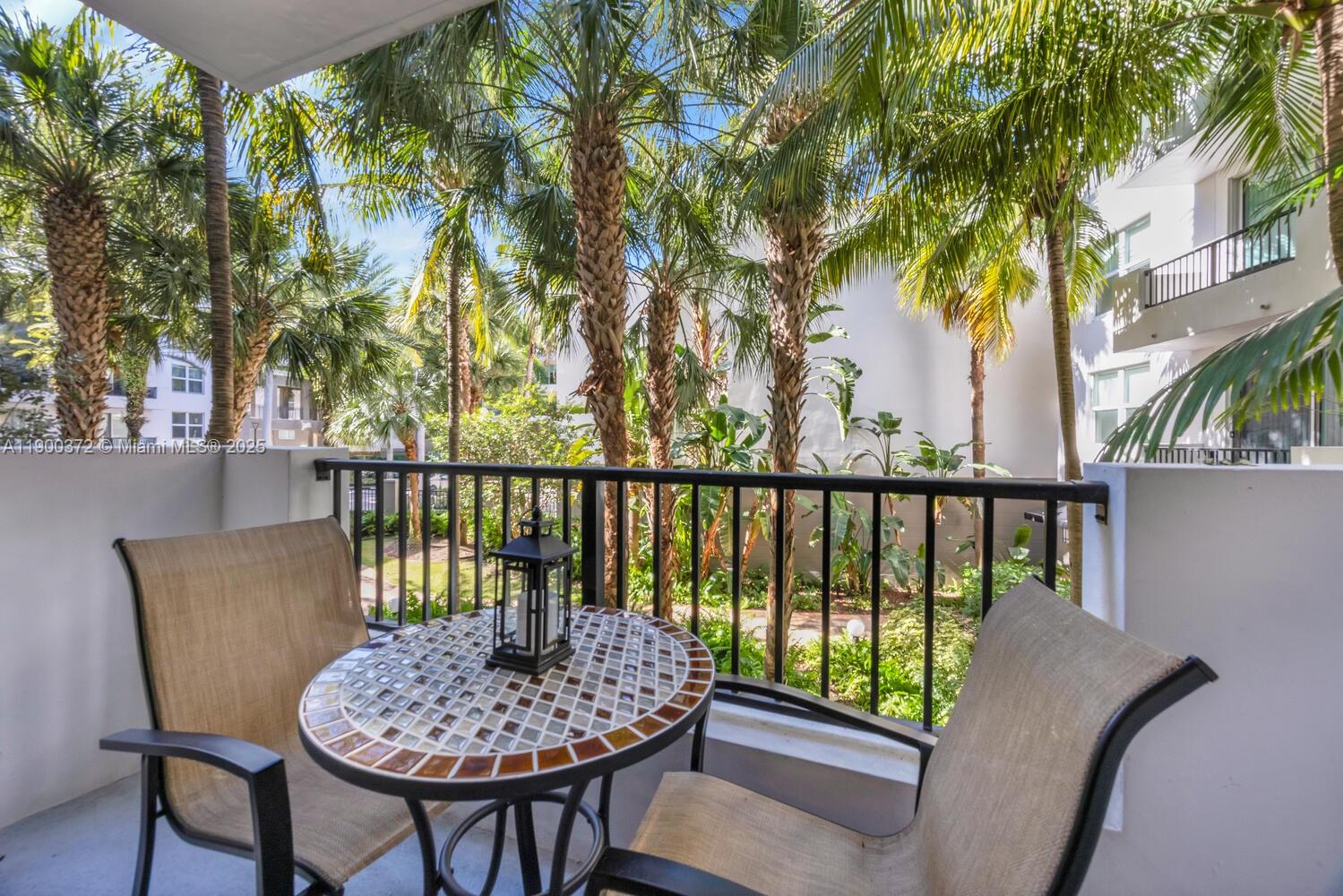 2421 NE 65th St # 211, Fort Lauderdale Unit: 211