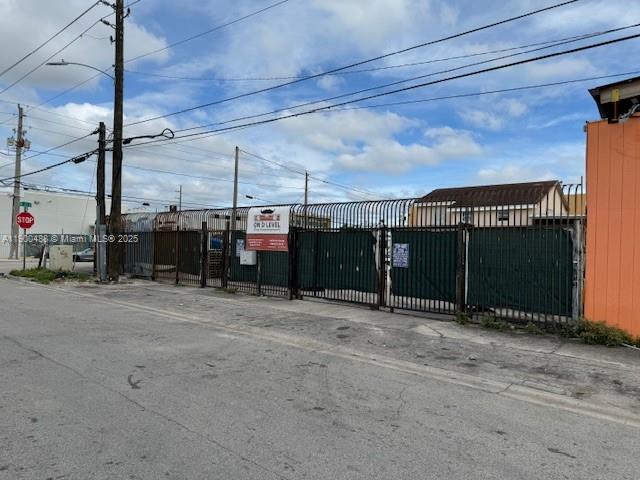 2484 NW 21st Ter, Miami