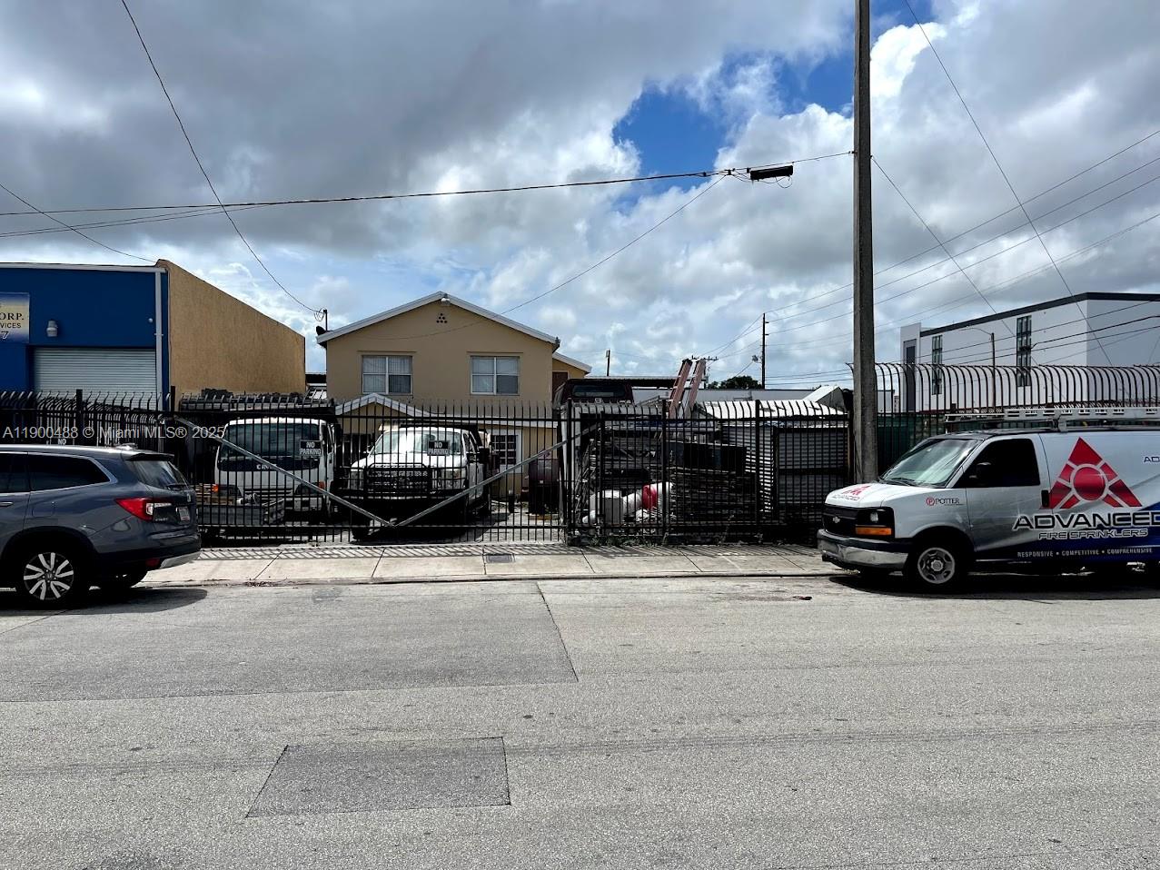 2484 NW 21st Ter, Miami