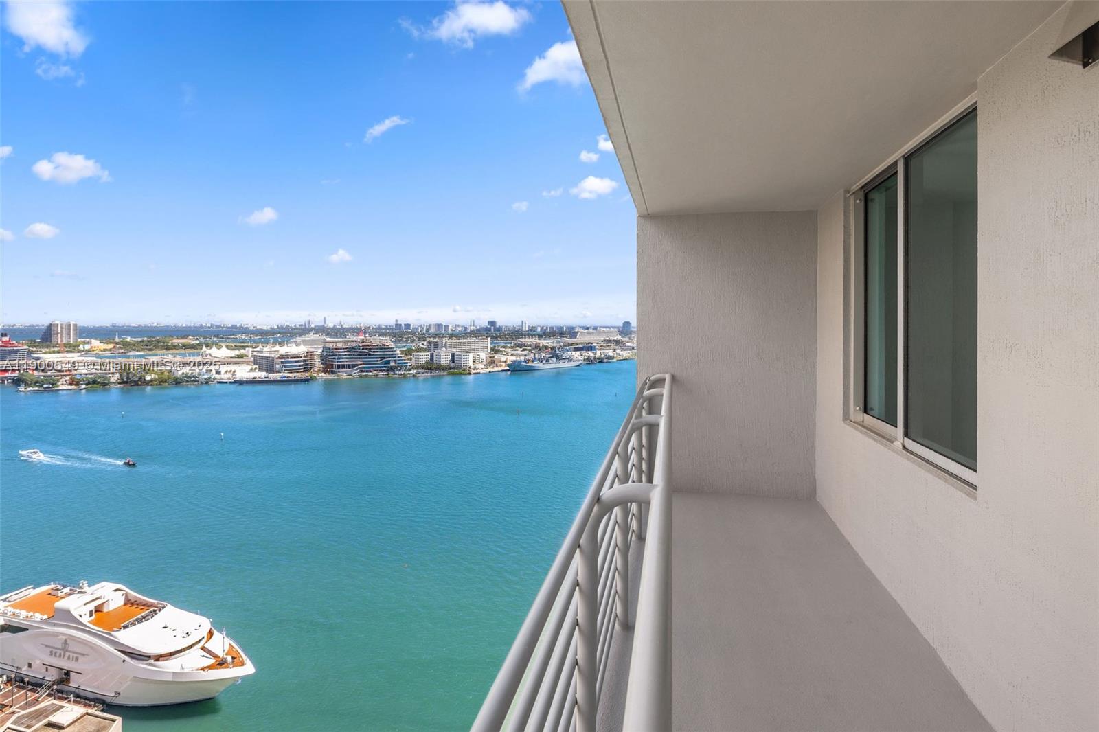 335 S Biscayne Blvd # 2604, Miami Unit: 2604
