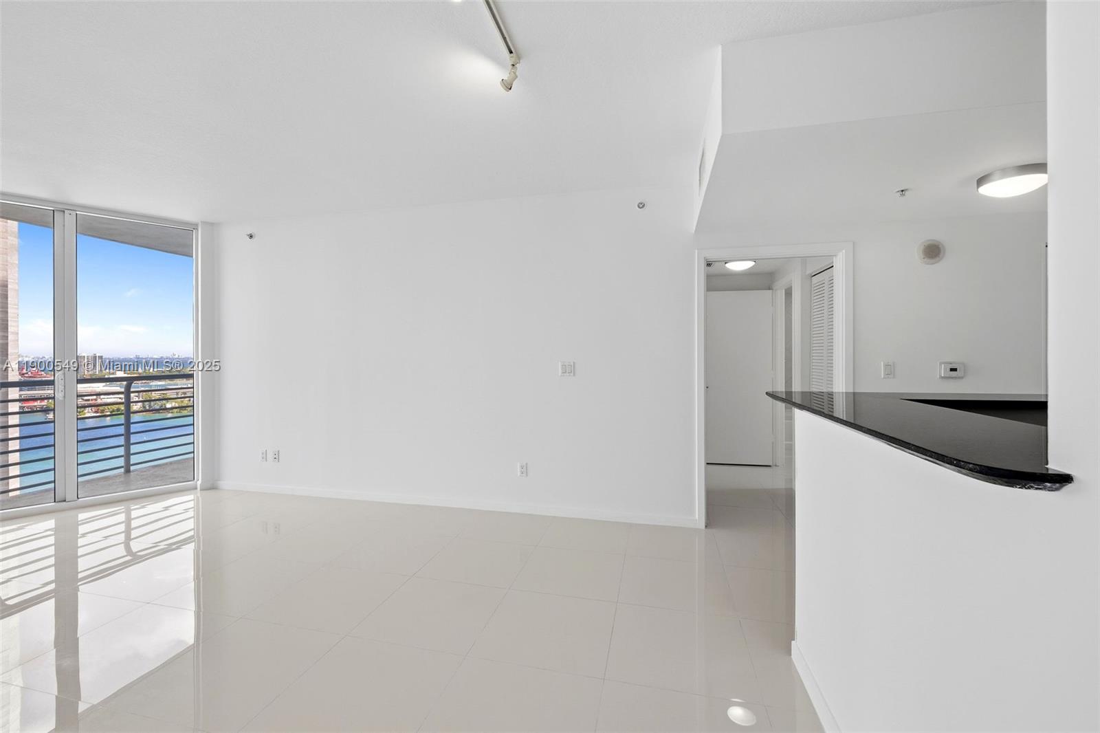 335 S Biscayne Blvd # 2604, Miami Unit: 2604