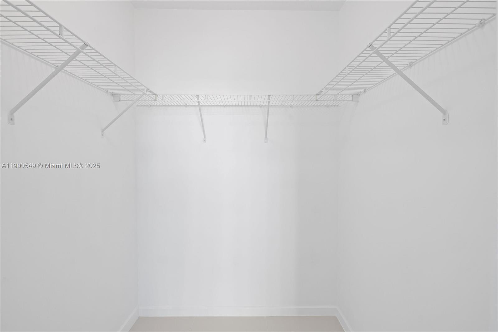 335 S Biscayne Blvd # 2604, Miami Unit: 2604