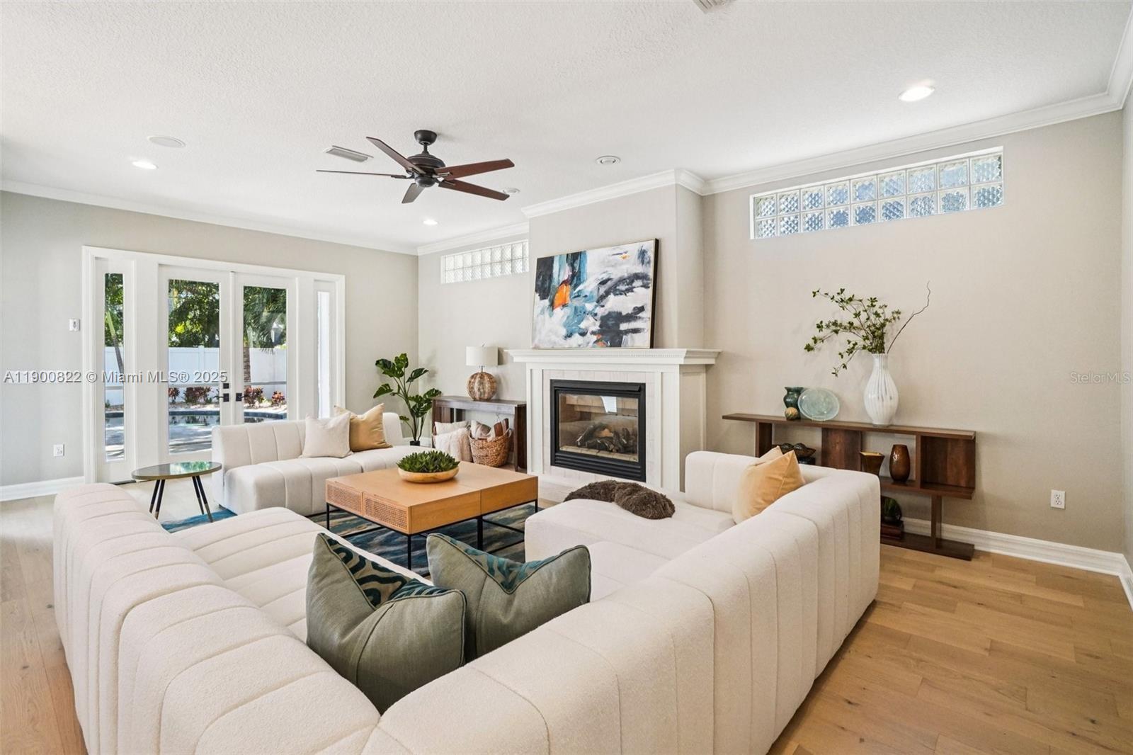 2522 W watrous, Other City - In The State Of Florida