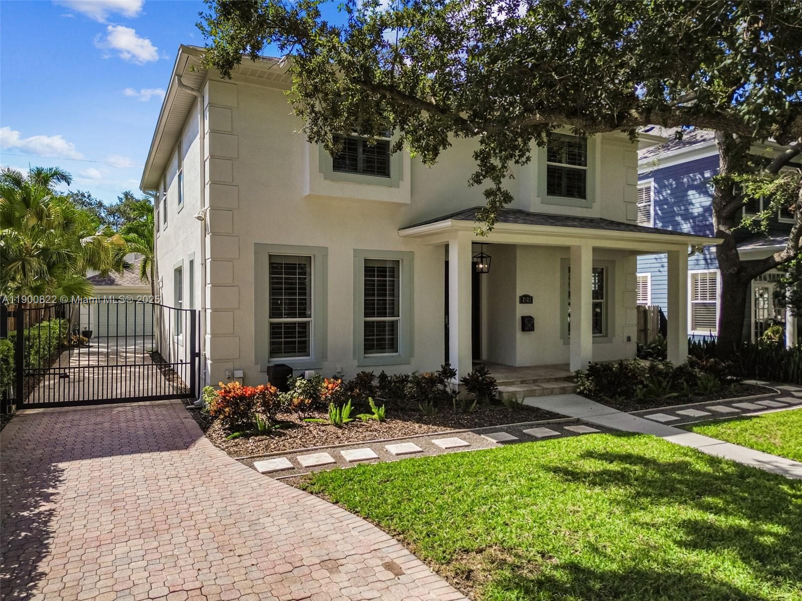 2522 W watrous, Other City - In The State Of Florida