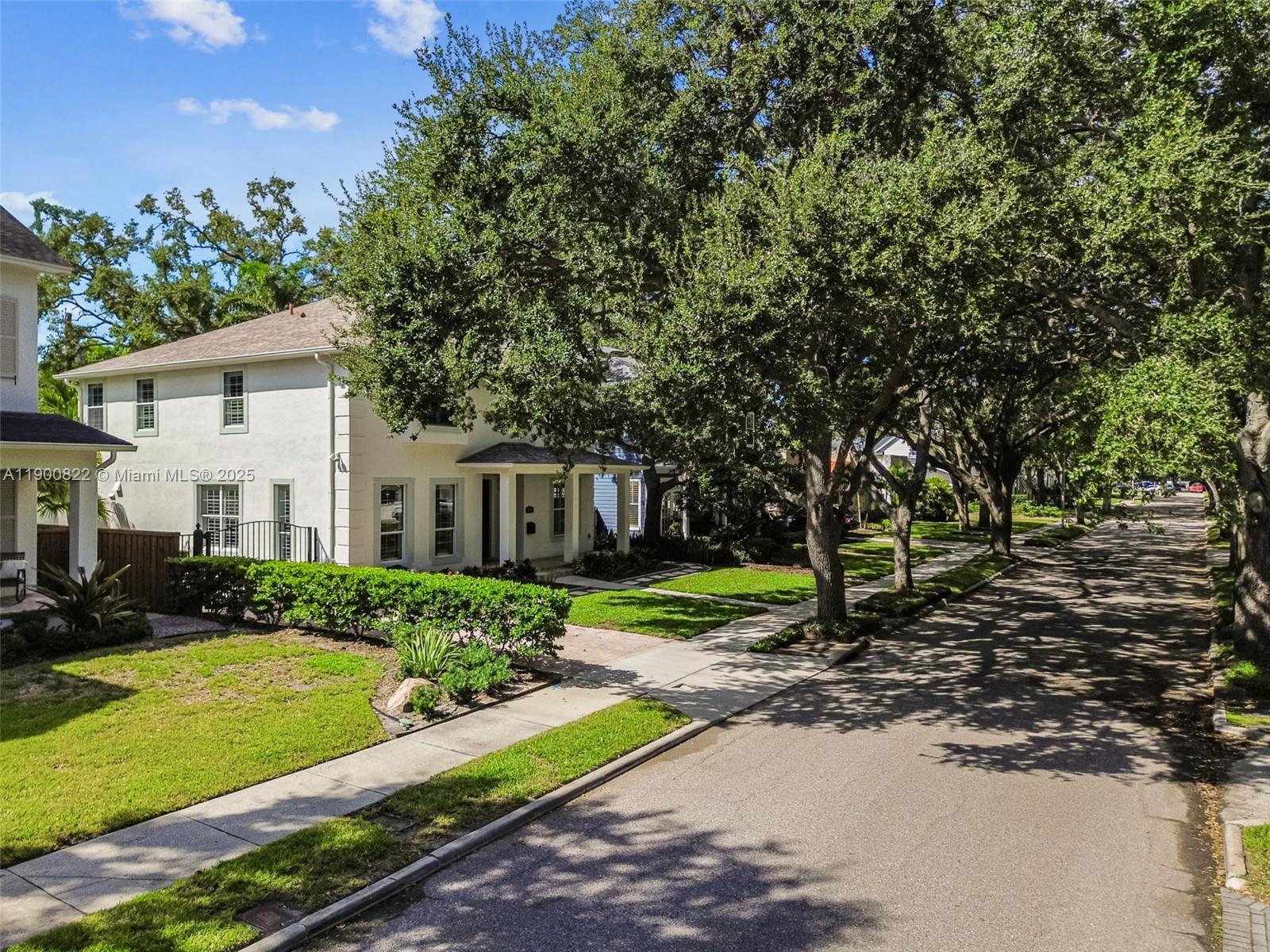 2522 W watrous, Other City - In The State Of Florida