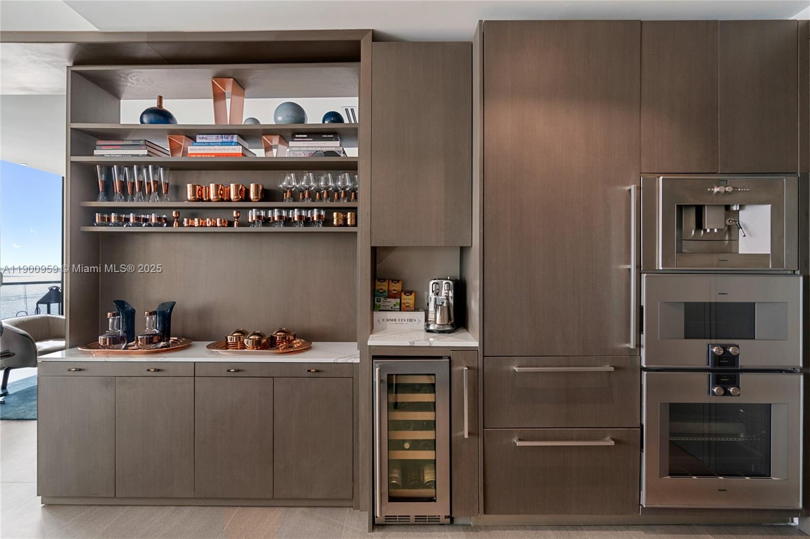 16901 Collins Ave # 2402