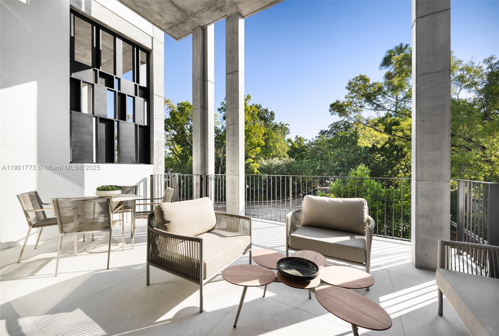 84 SW 28th Rd # 7, Miami Unit: 7