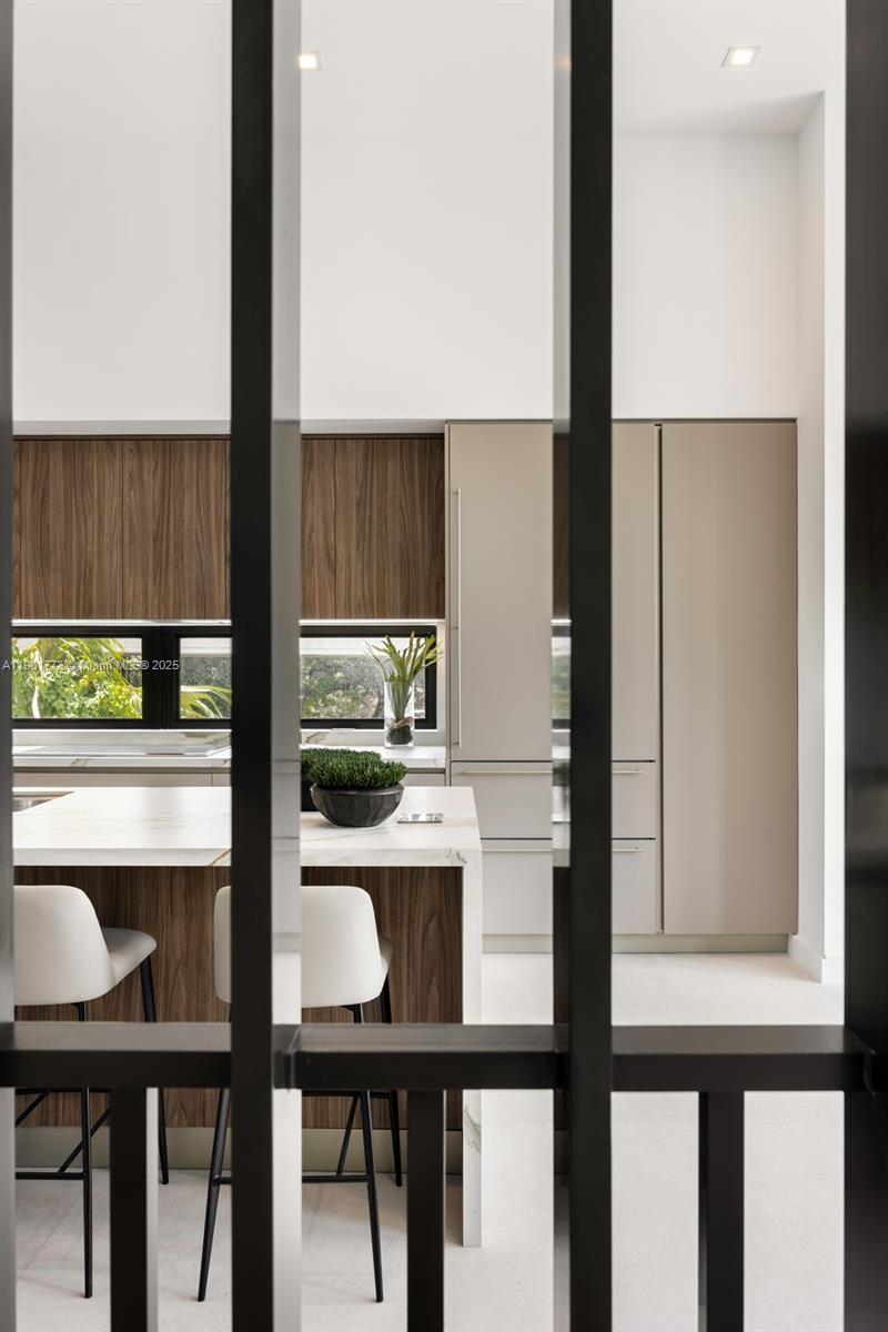 84 SW 28th Rd # 7, Miami Unit: 7