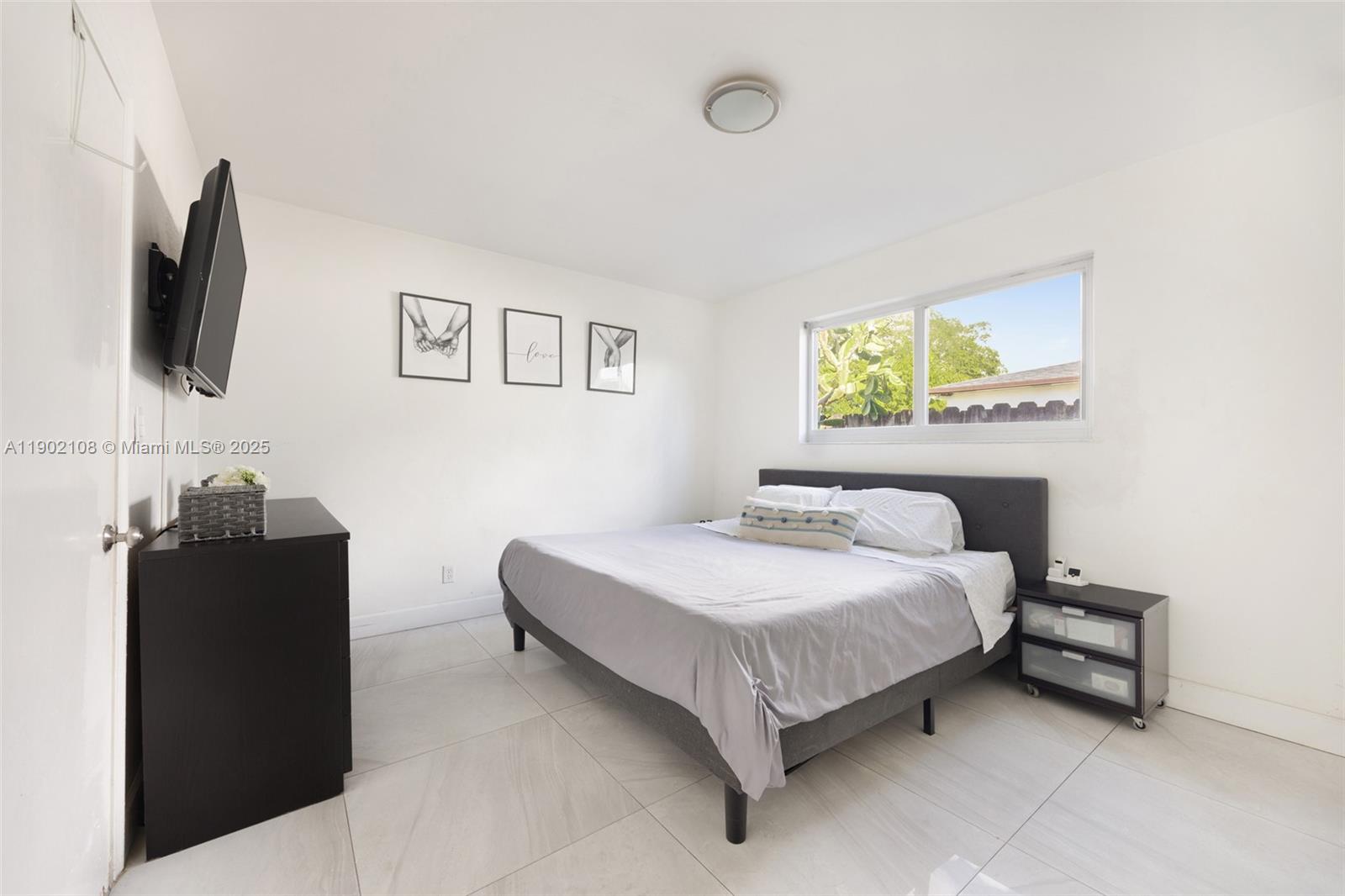 1825 SW 67th Ct, Miami