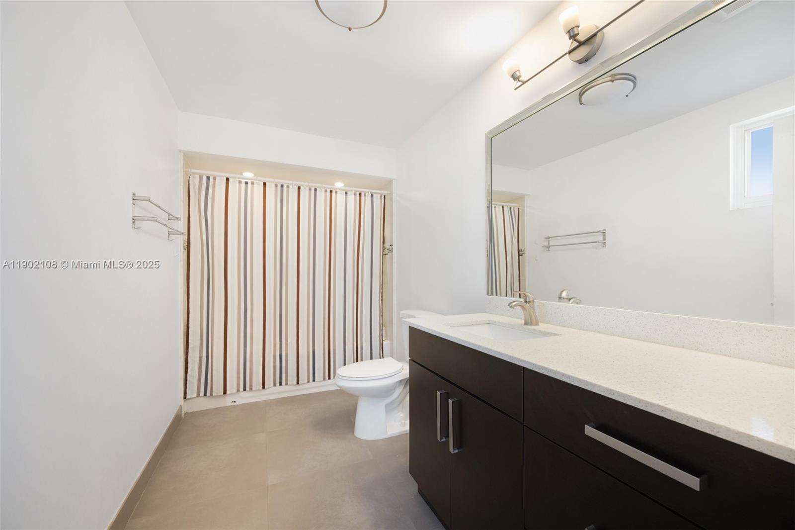 1825 SW 67th Ct, Miami