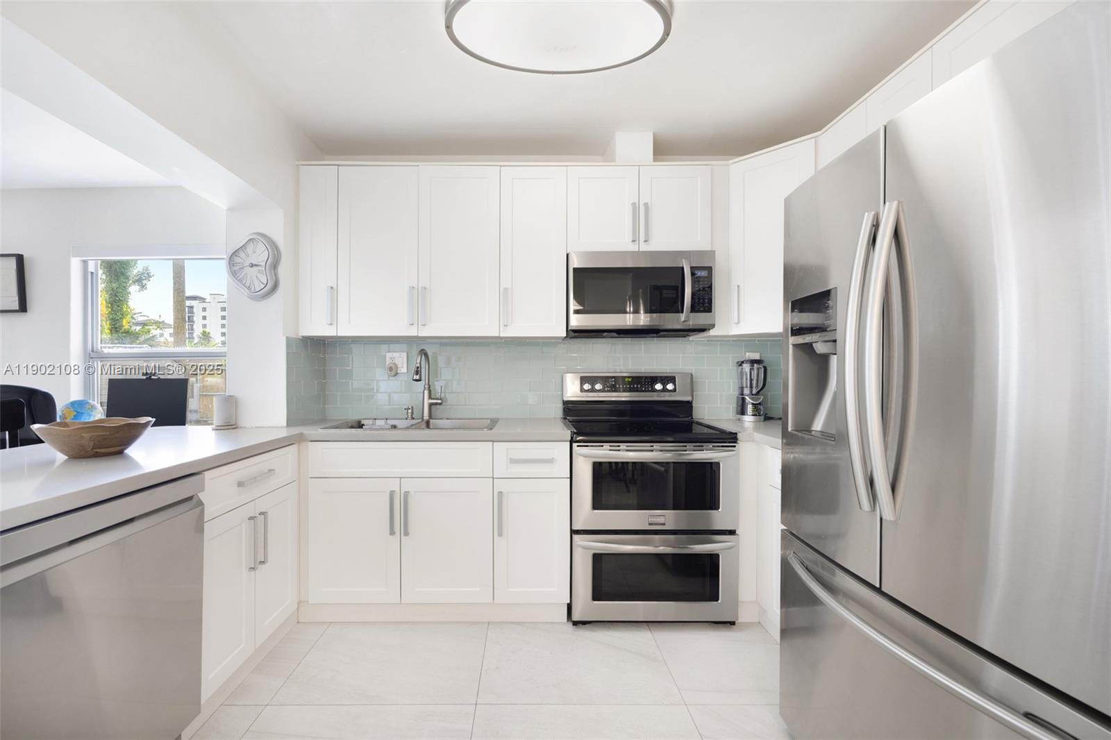 1825 SW 67th Ct, Miami