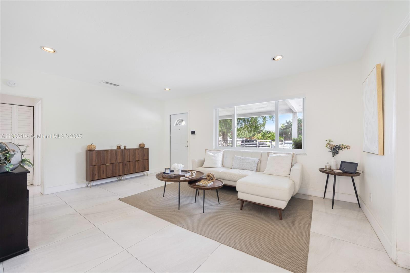 1825 SW 67th Ct, Miami