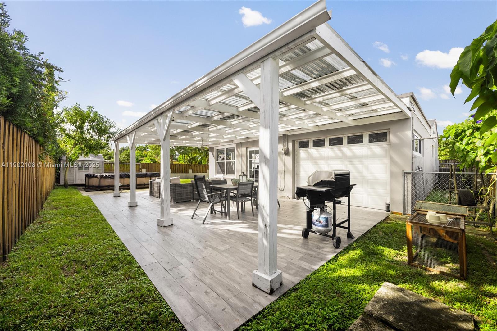 1825 SW 67th Ct, Miami