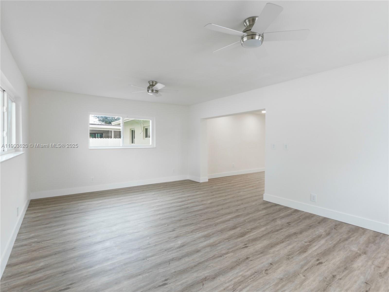 3051 NW 70th Ter, Miami