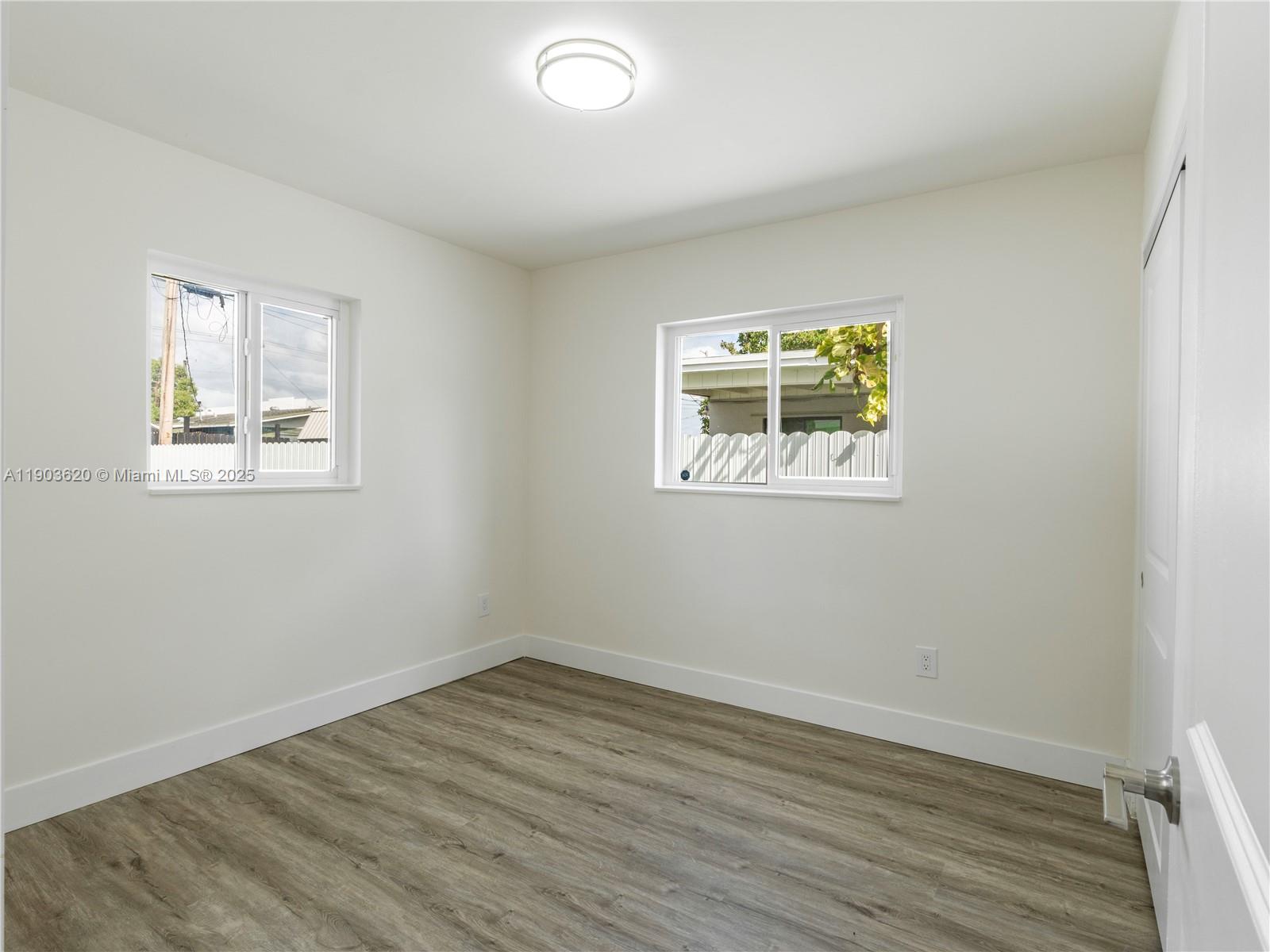 3051 NW 70th Ter, Miami