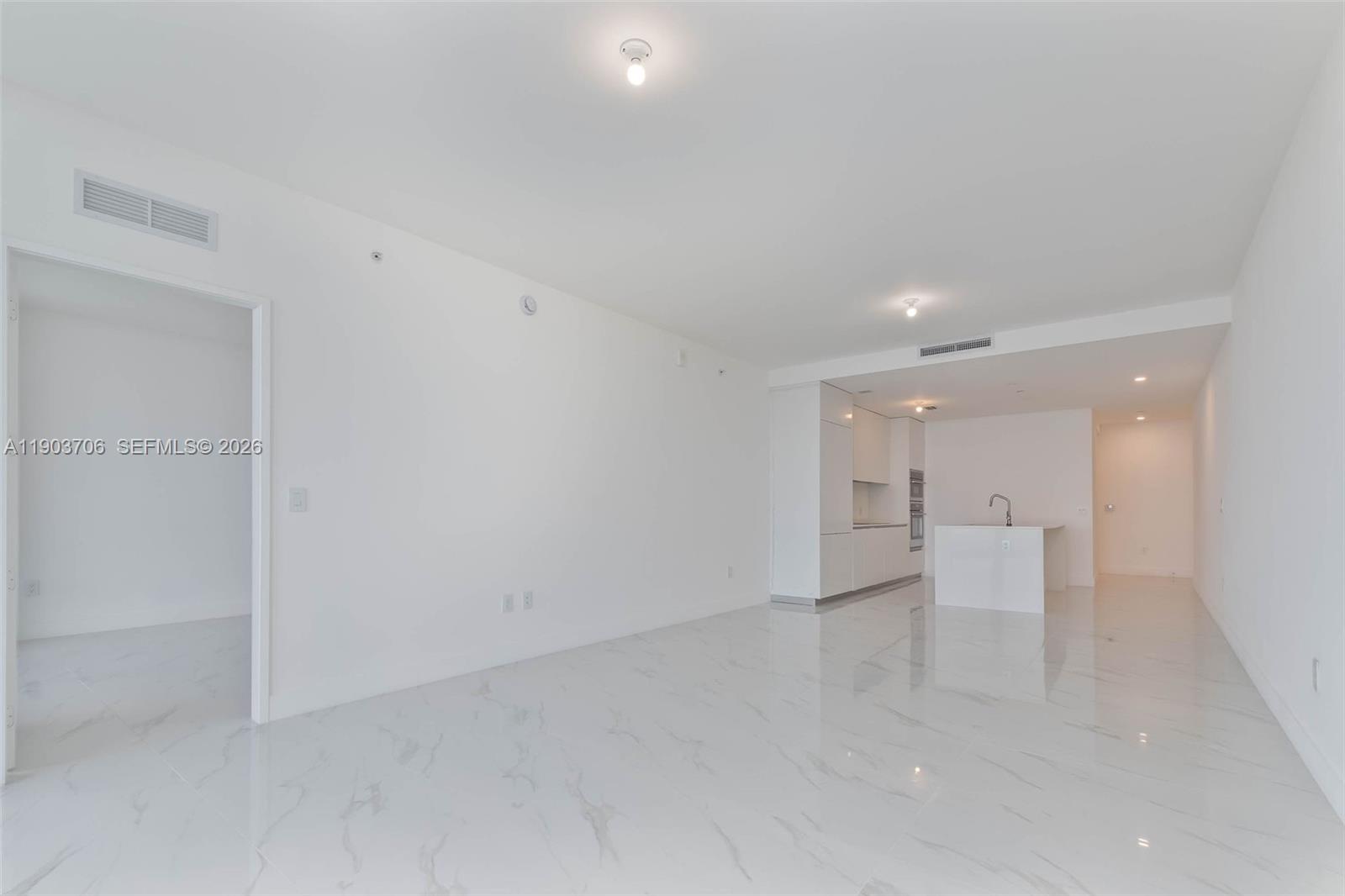 700 NE 24 St # 5405, Miami Unit: 5405